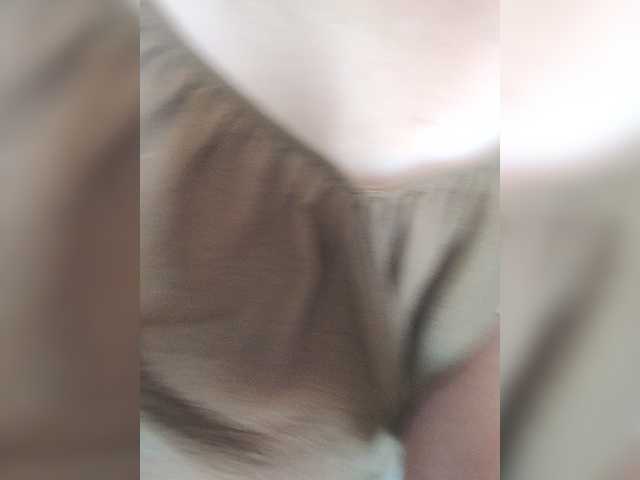 Mia883 live cam on BongaCams