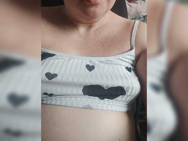 Mia883 live cam on BongaCams