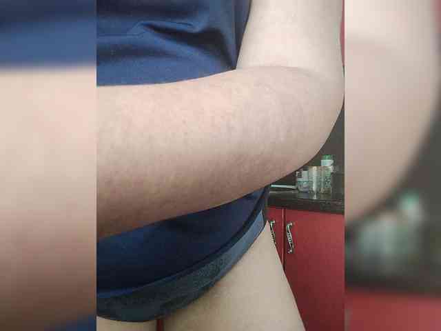 Mia883 webcam