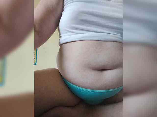 Mia883 webcam