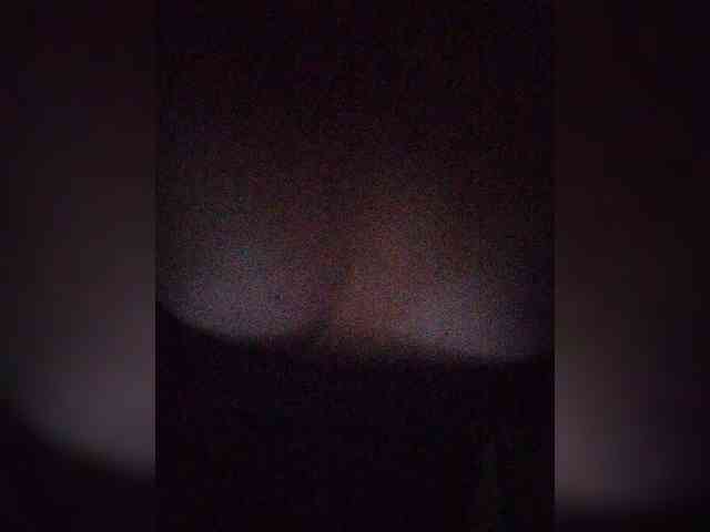 Mia883 webcam