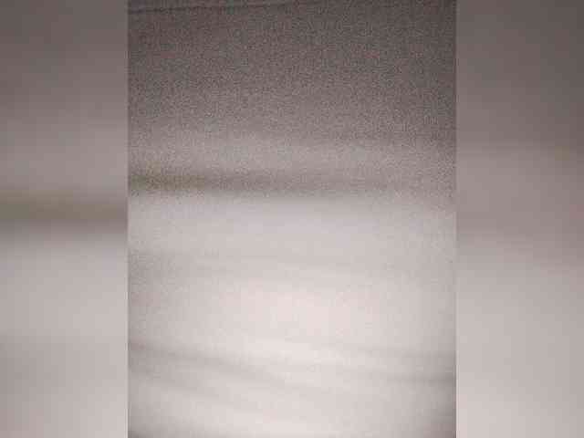 Mia883 webcam
