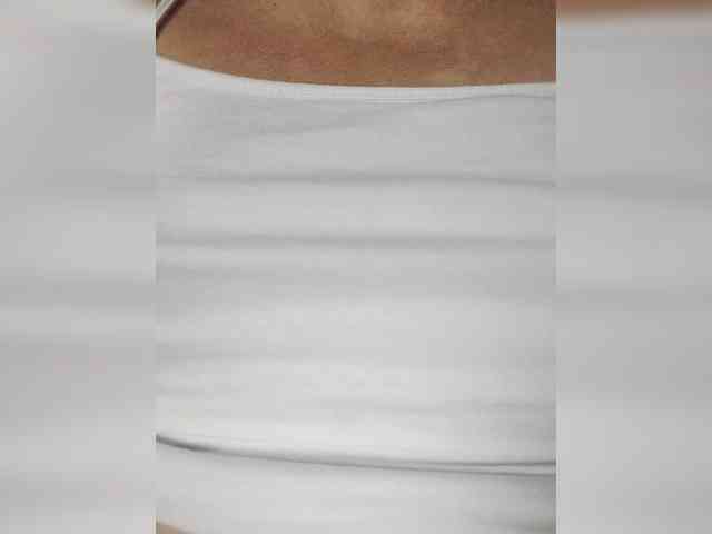 Mia883 webcam