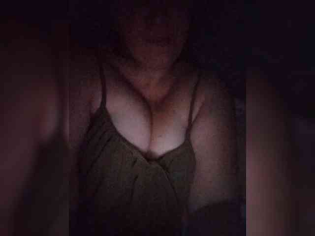 Mia883 webcam