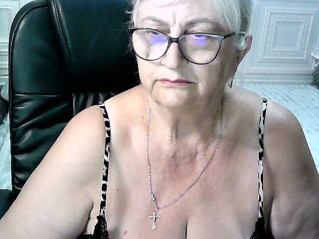 LolkaAlyss live webcam show