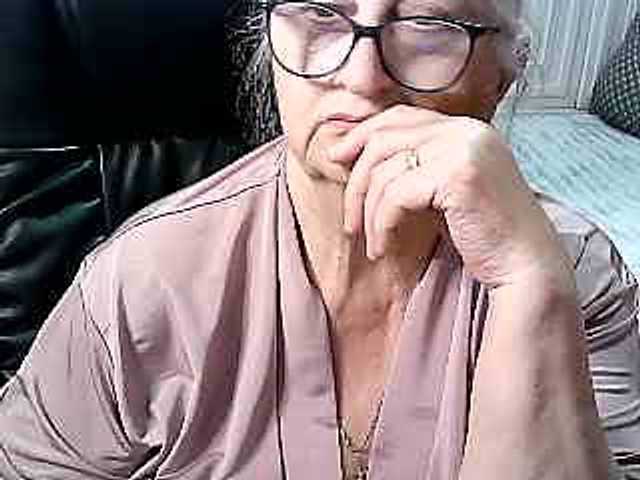 LolkaAlyss live cam on BongaCams