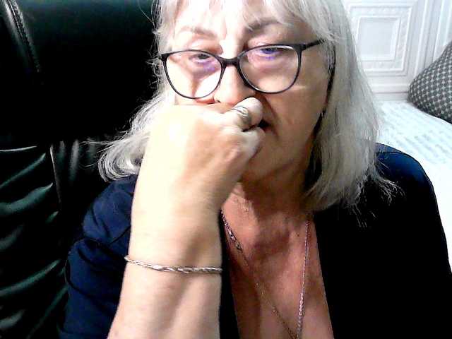 LolkaAlyss live cam preview