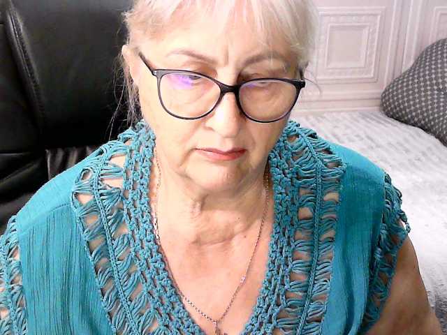 LolkaAlyss live cam preview