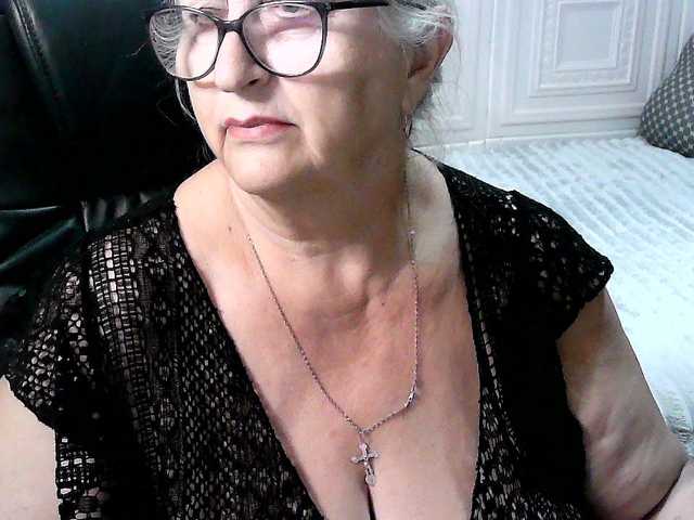 LolkaAlyss live cam on BongaCams