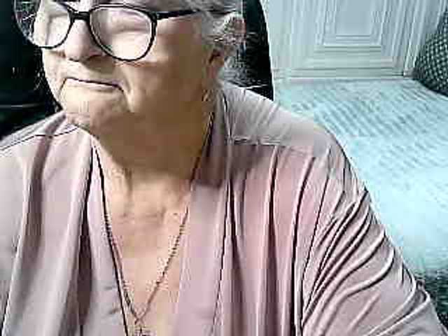 LolkaAlyss live cam on BongaCams