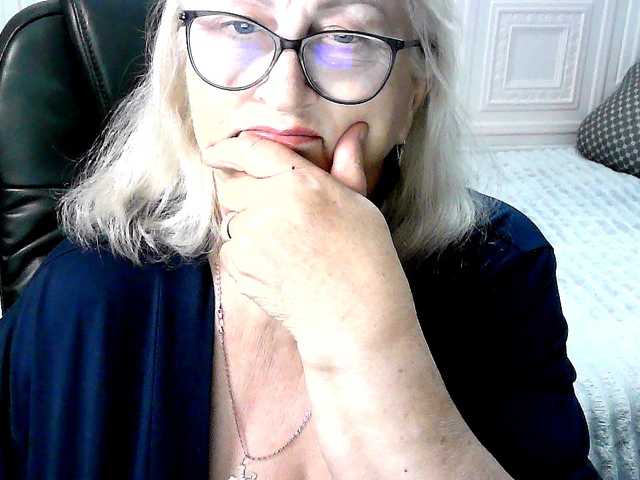 LolkaAlyss live cam preview