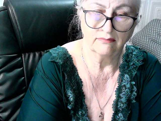 LolkaAlyss's BongaCams show and profile