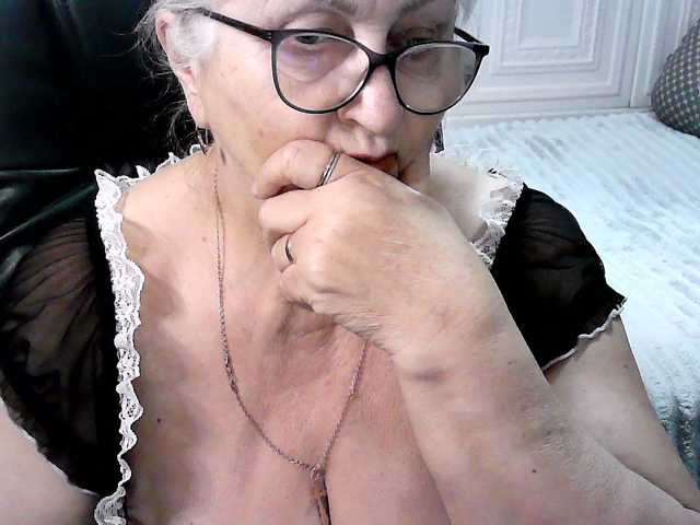 LolkaAlyss live cam on BongaCams