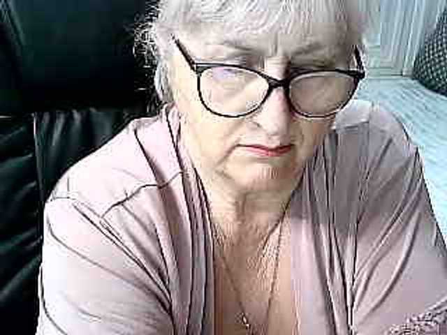 LolkaAlyss live cam preview
