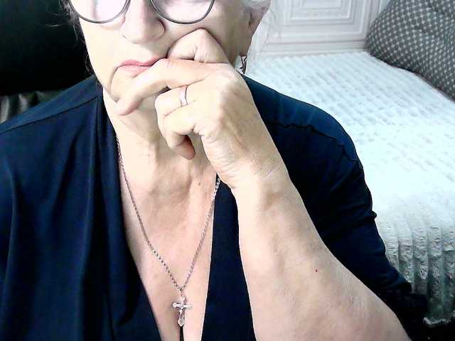 LolkaAlyss live cam preview