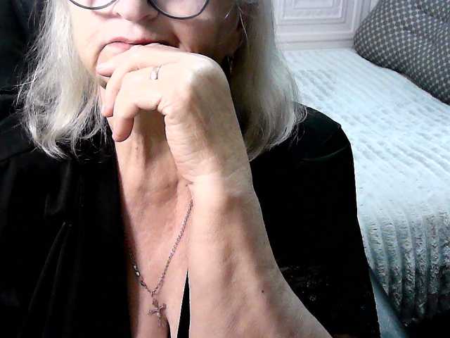 LolkaAlyss live cam preview