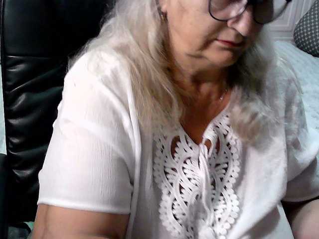 LolkaAlyss live cam on BongaCams