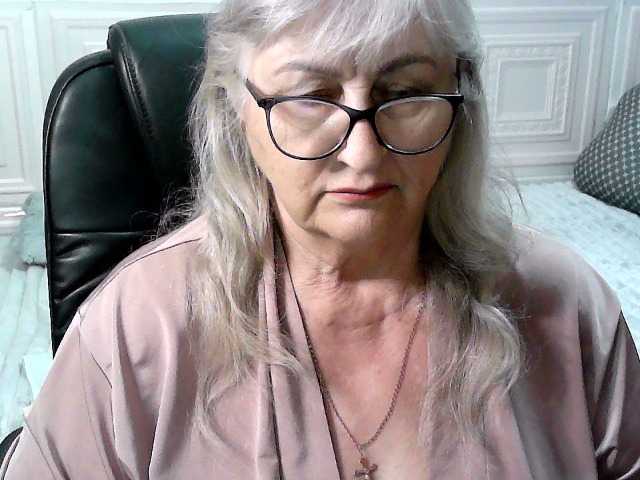 LolkaAlyss's BongaCams show and profile