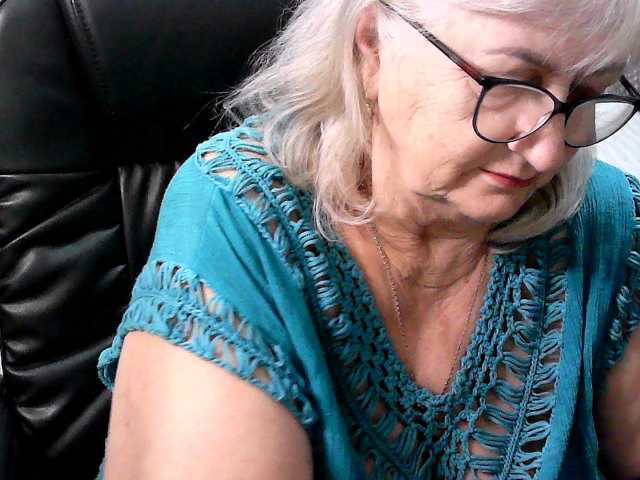 LolkaAlyss live cam preview