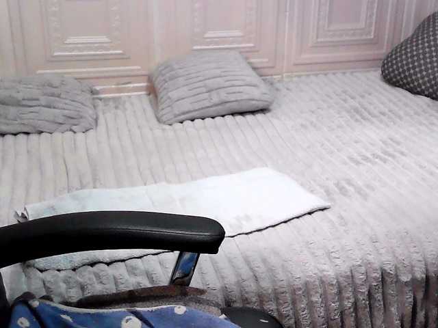 LolkaAlyss live cam on BongaCams