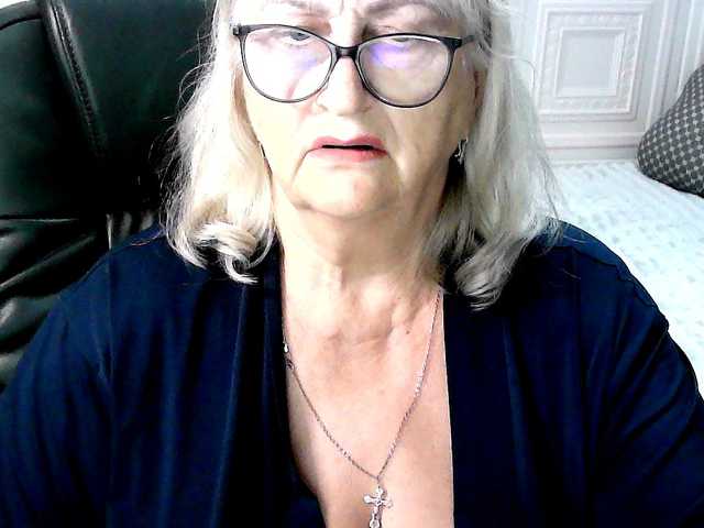 LolkaAlyss live cam preview