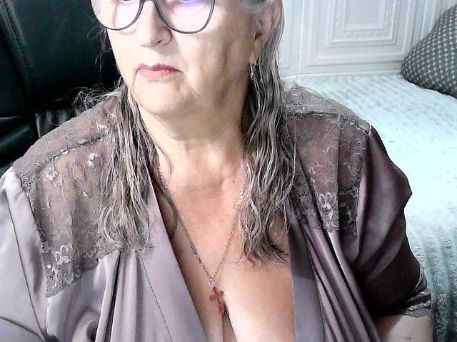 LolkaAlyss live webcam show
