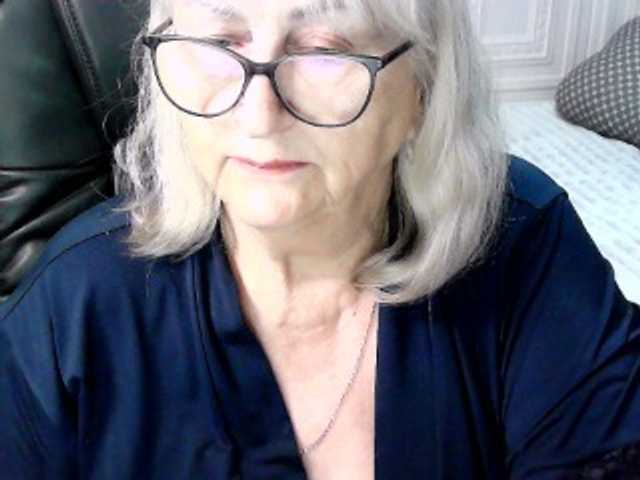 LolkaAlyss live cam preview