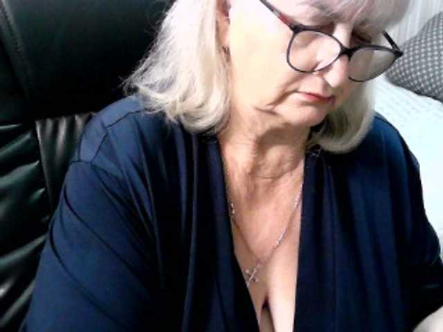 LolkaAlyss live cam preview