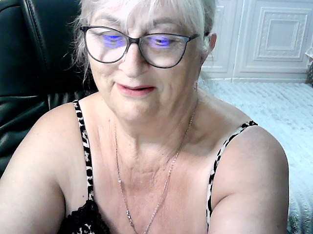 LolkaAlyss live webcam show