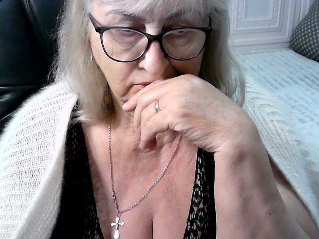 LolkaAlyss live cam preview