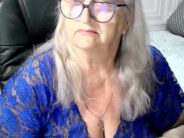 LolkaAlyss live webcam show