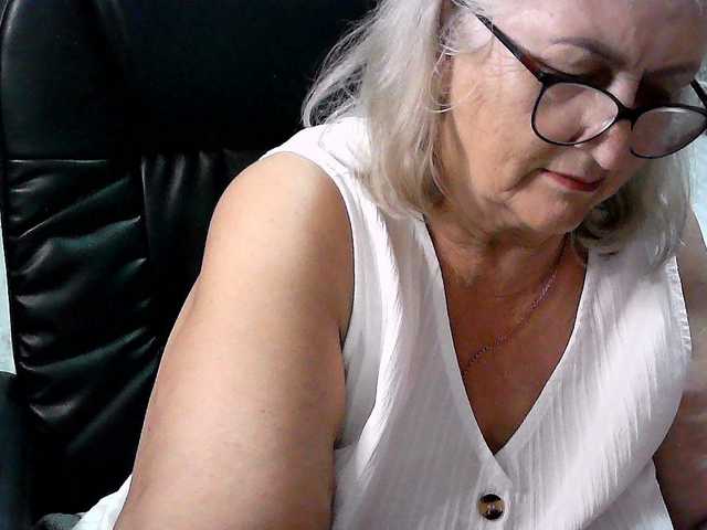 LolkaAlyss live cam