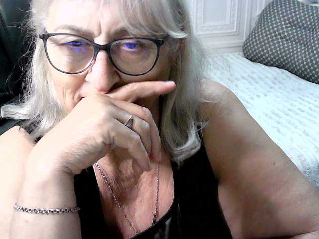 LolkaAlyss live cam preview