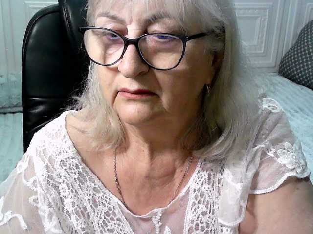 LolkaAlyss live cam preview