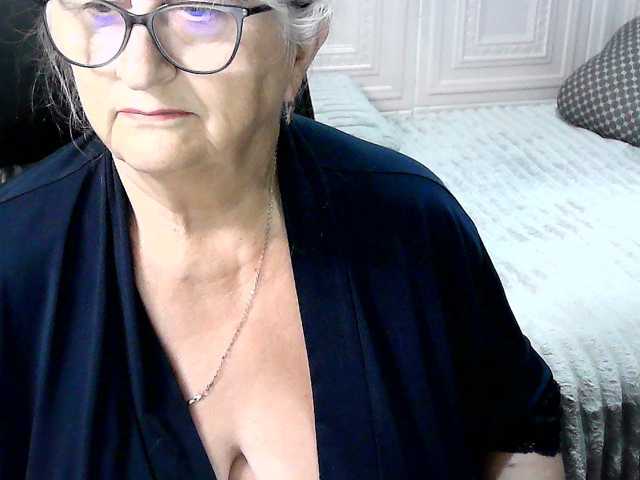 LolkaAlyss live cam preview