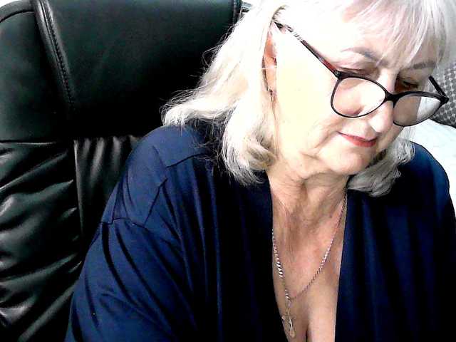 LolkaAlyss live cam preview