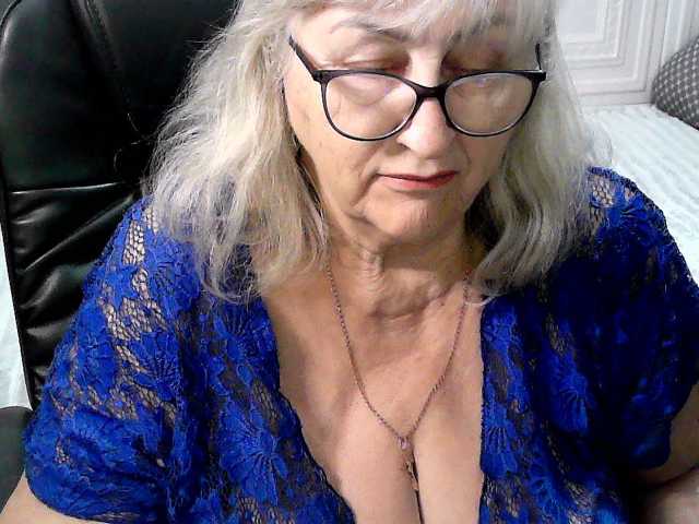 LolkaAlyss live cam on BongaCams