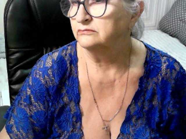 LolkaAlyss live cam on BongaCams