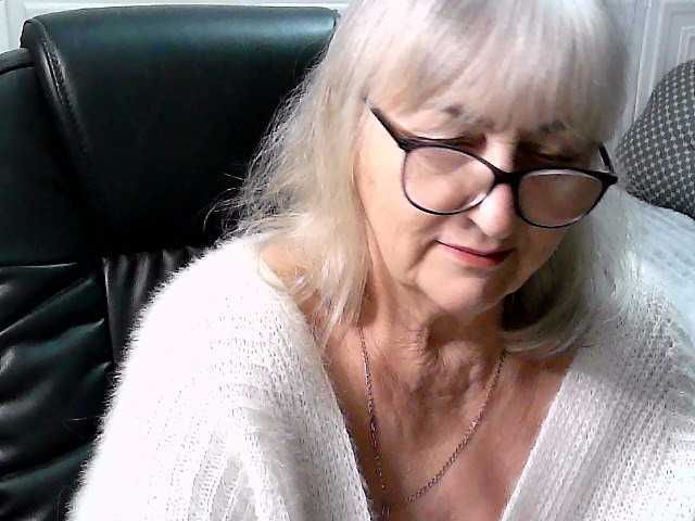 LolkaAlyss live cam preview