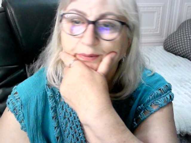 LolkaAlyss live cam on BongaCams