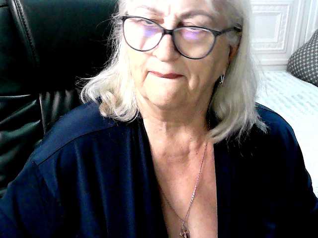 LolkaAlyss live cam preview