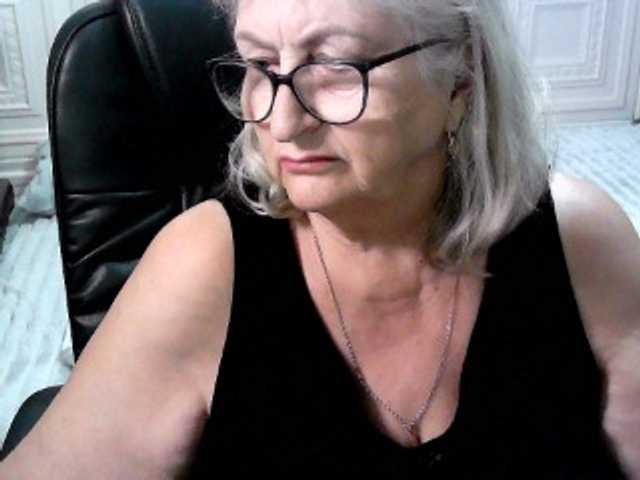 LolkaAlyss live cam on BongaCams