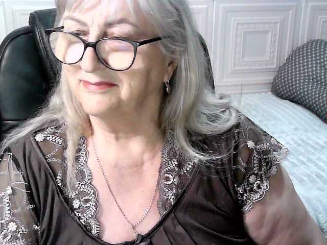 LolkaAlyss's BongaCams show and profile