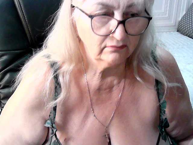 LolkaAlyss live webcam show
