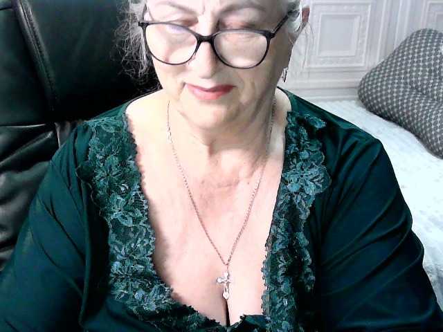 LolkaAlyss's BongaCams show and profile