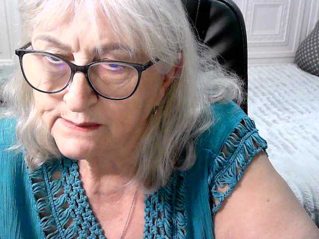 LolkaAlyss live cam preview