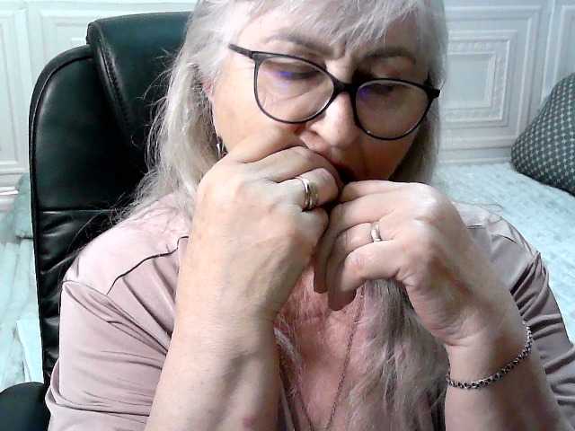 LolkaAlyss's BongaCams show and profile