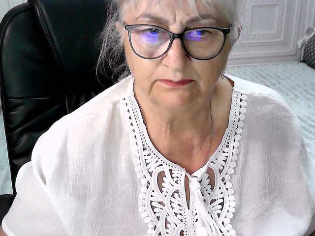 LolkaAlyss live cam on BongaCams