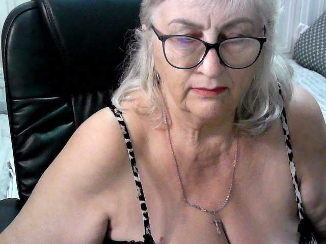 LolkaAlyss live cam