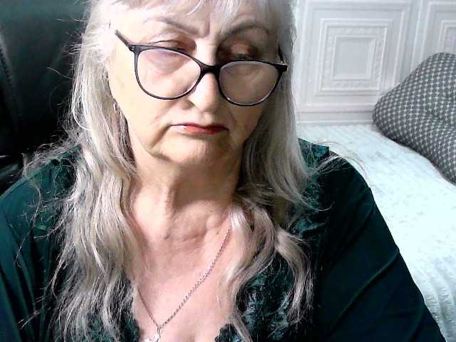 LolkaAlyss's BongaCams show and profile